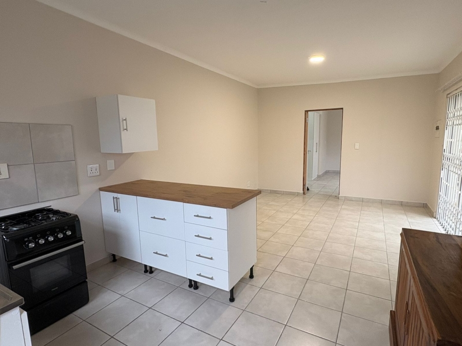 1 Bedroom Property for Sale in Beacon Bay Eastern Cape